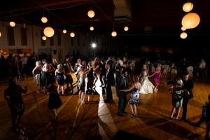 Calgary Wedding Photographer | Edmonton Vegreville wedding | Dance floor action party