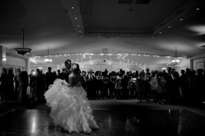 Calgary wedding photographer | Spruce Meadows wedding photos | Bride and groom first dance black and white